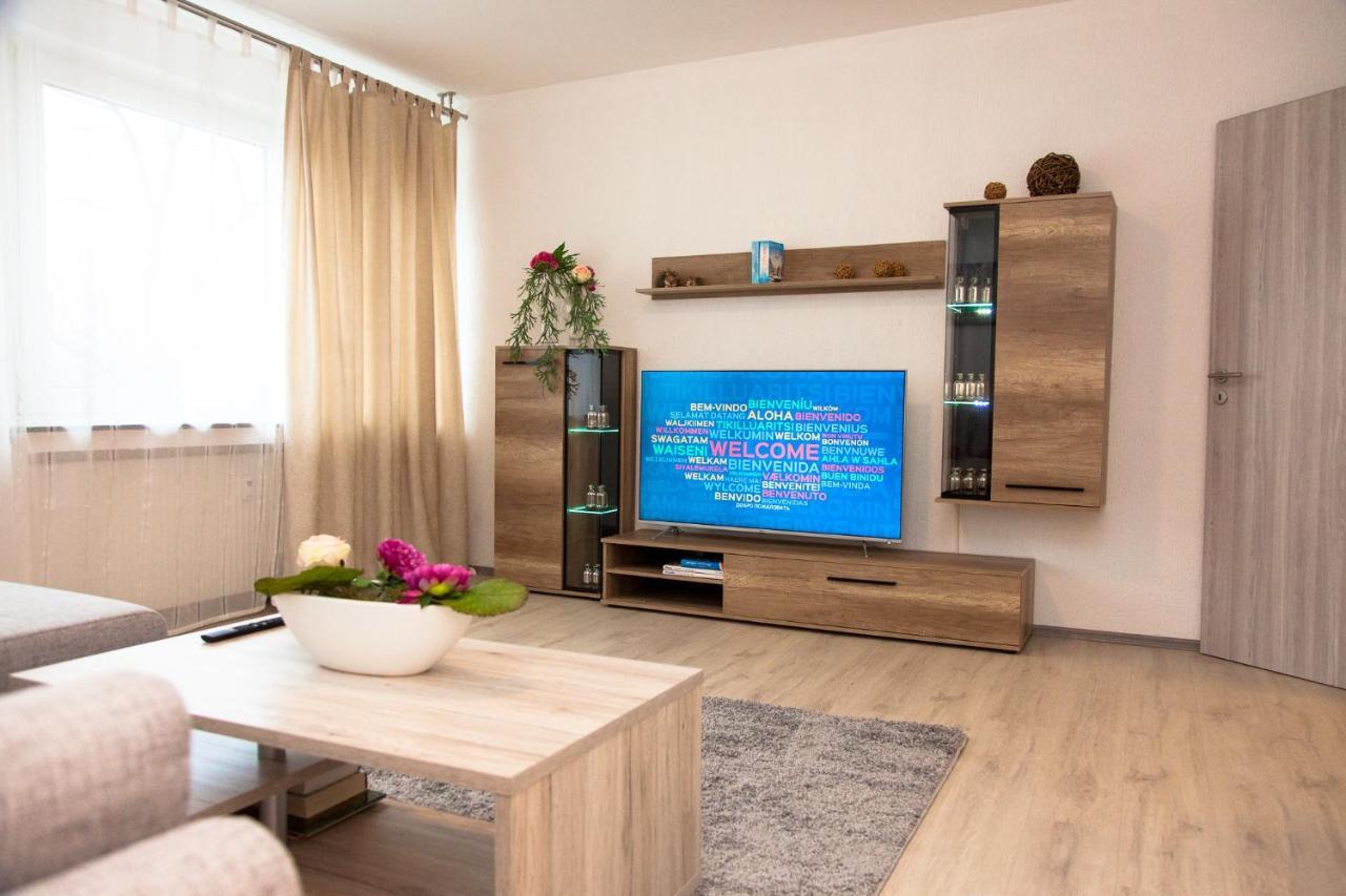 T&k Near Messe Fair Trade Duesseldorf Und Airport 2b Apartment Duisburg