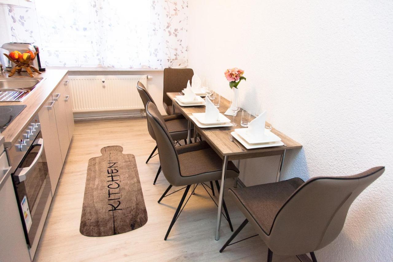 T&k Near Messe Fair Trade Duesseldorf Und Airport 2b * Duisburg